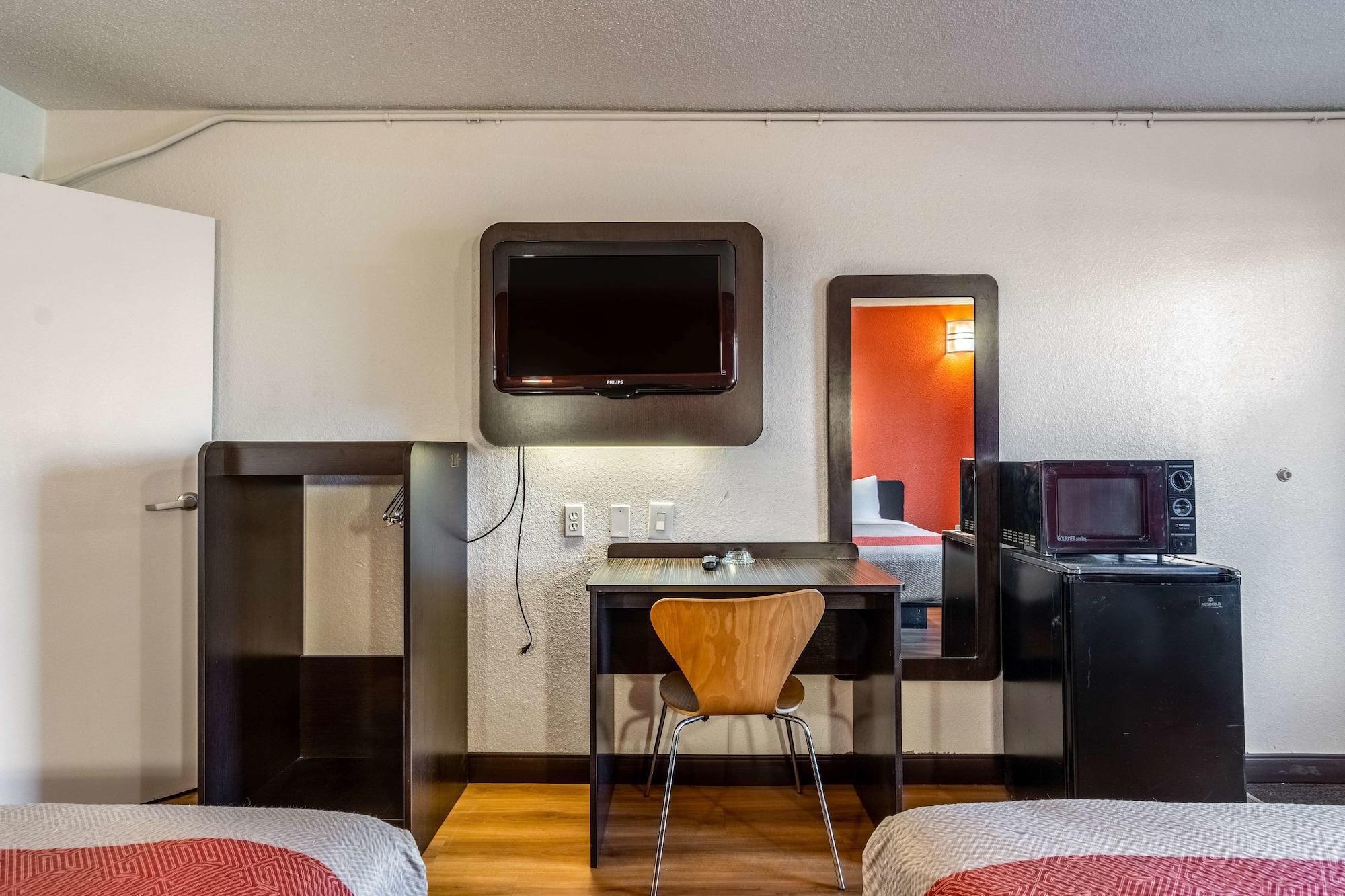 Motel 6-Little Rock, Ar - West エクステリア 写真