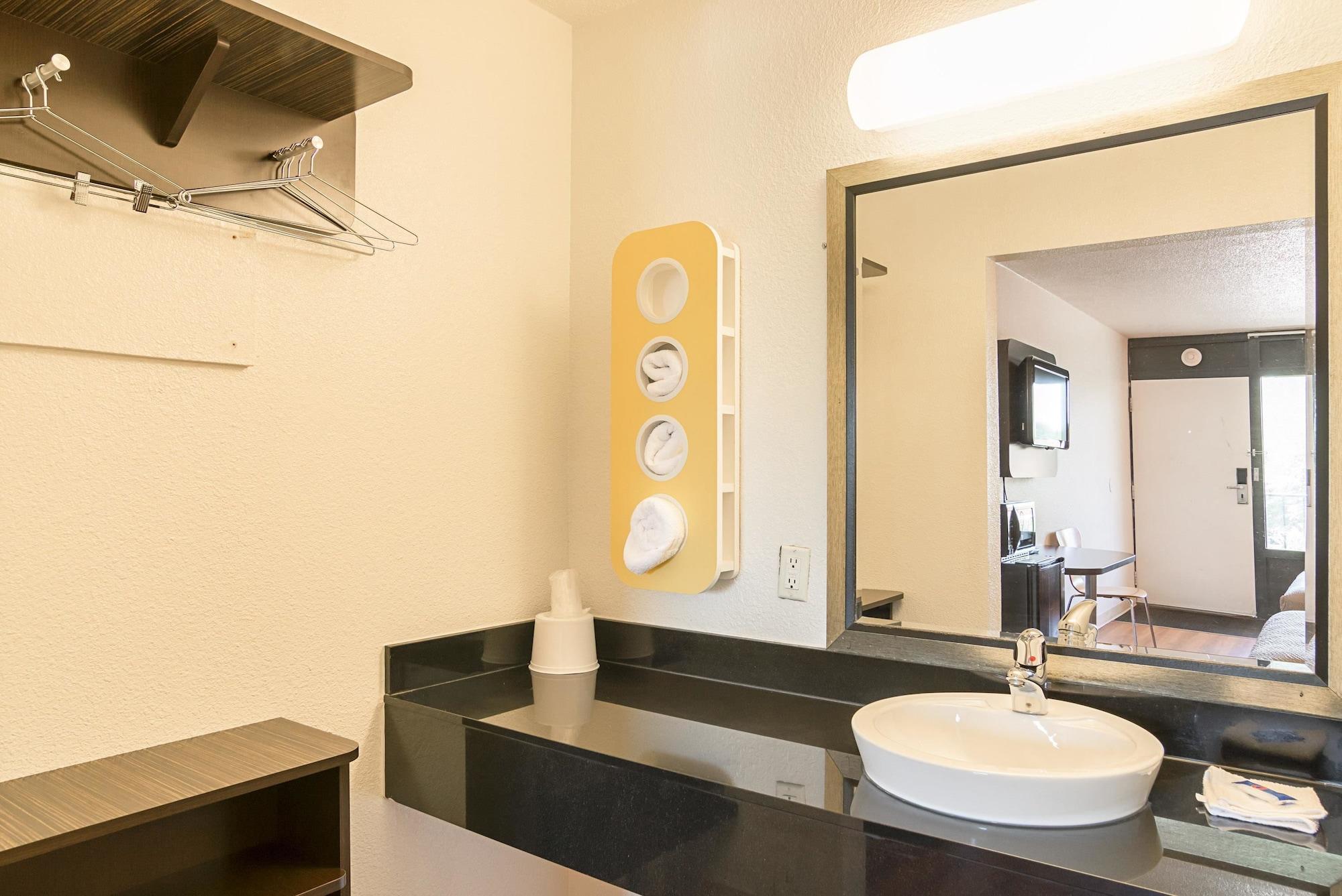 Motel 6-Little Rock, Ar - West エクステリア 写真